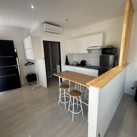 Neuf ,entree Independante Apartment *